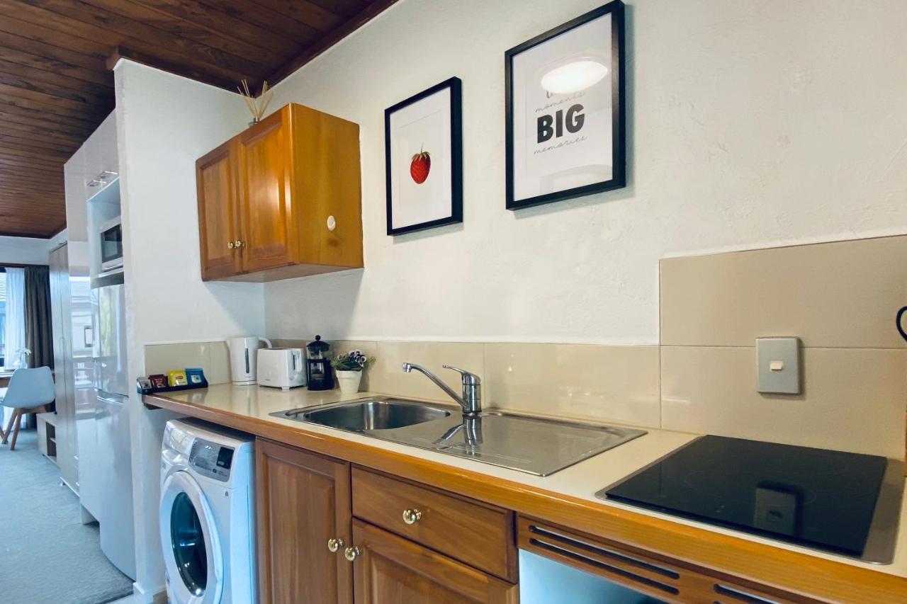 The Swiss Chalet Holiday Apartment 4, Bay Of Islands 파이히아 외부 사진